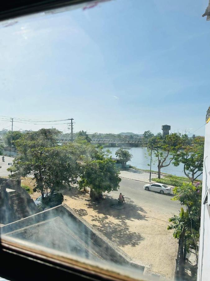 La Nha Homestay Hue Exterior photo