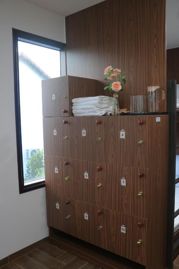 La Nha Homestay Hue Exterior photo
